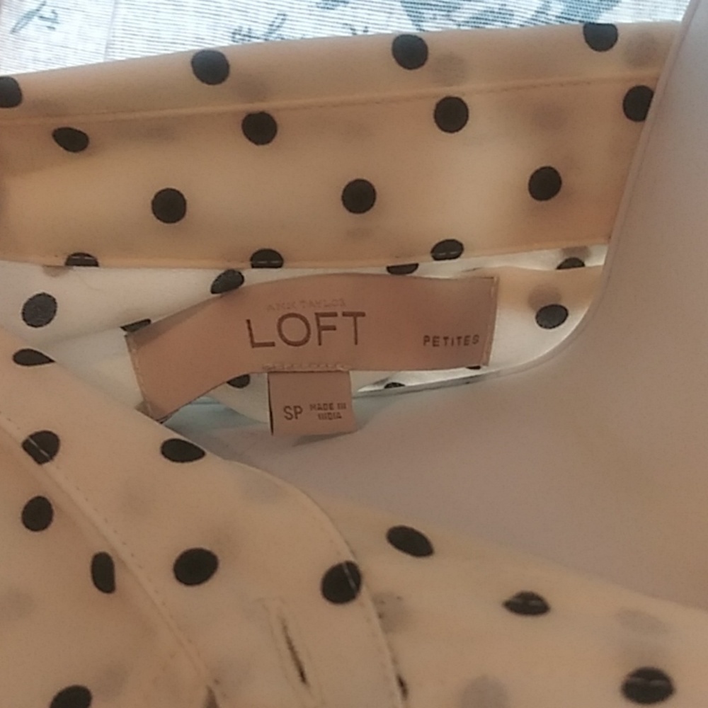 LOFT blouse - Picture 2 of 3